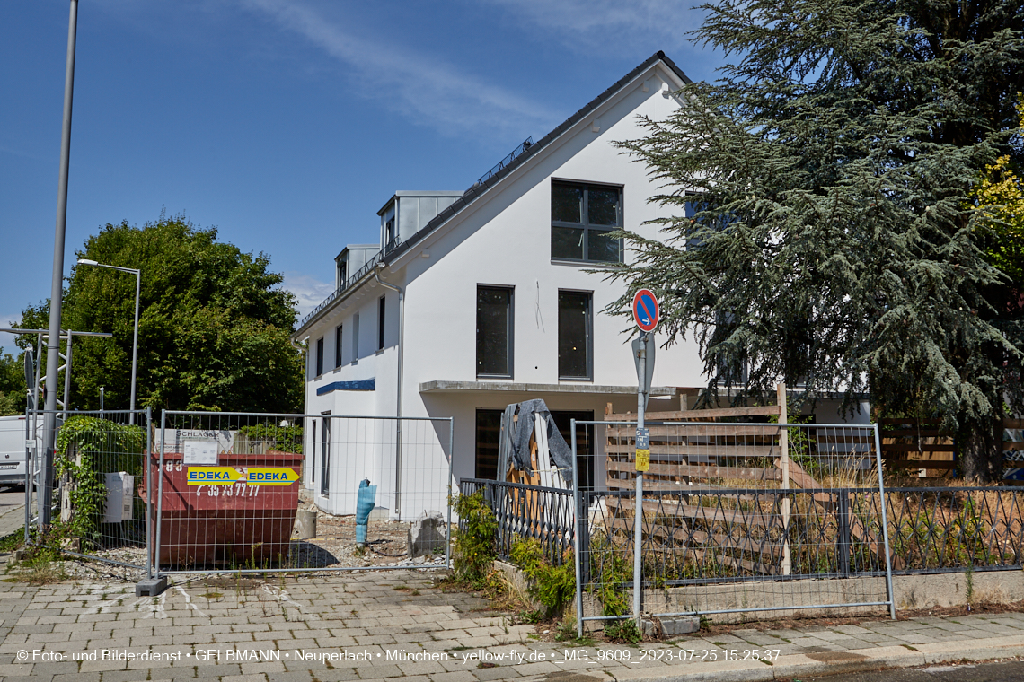 25.07.2023 - Baustelle in der Niederalmstraße 16 in Neuperlach