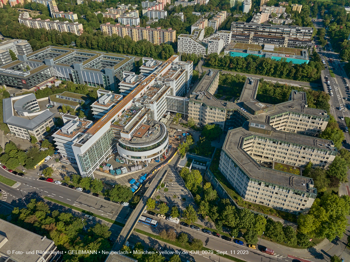 11.09.2023 - Der Wohnring und das ehemalige Allianzgebäude in Neuperlach 11.09.2023 - Der Wohnring und das ehemalige Allianzgebäude in Neuperlach