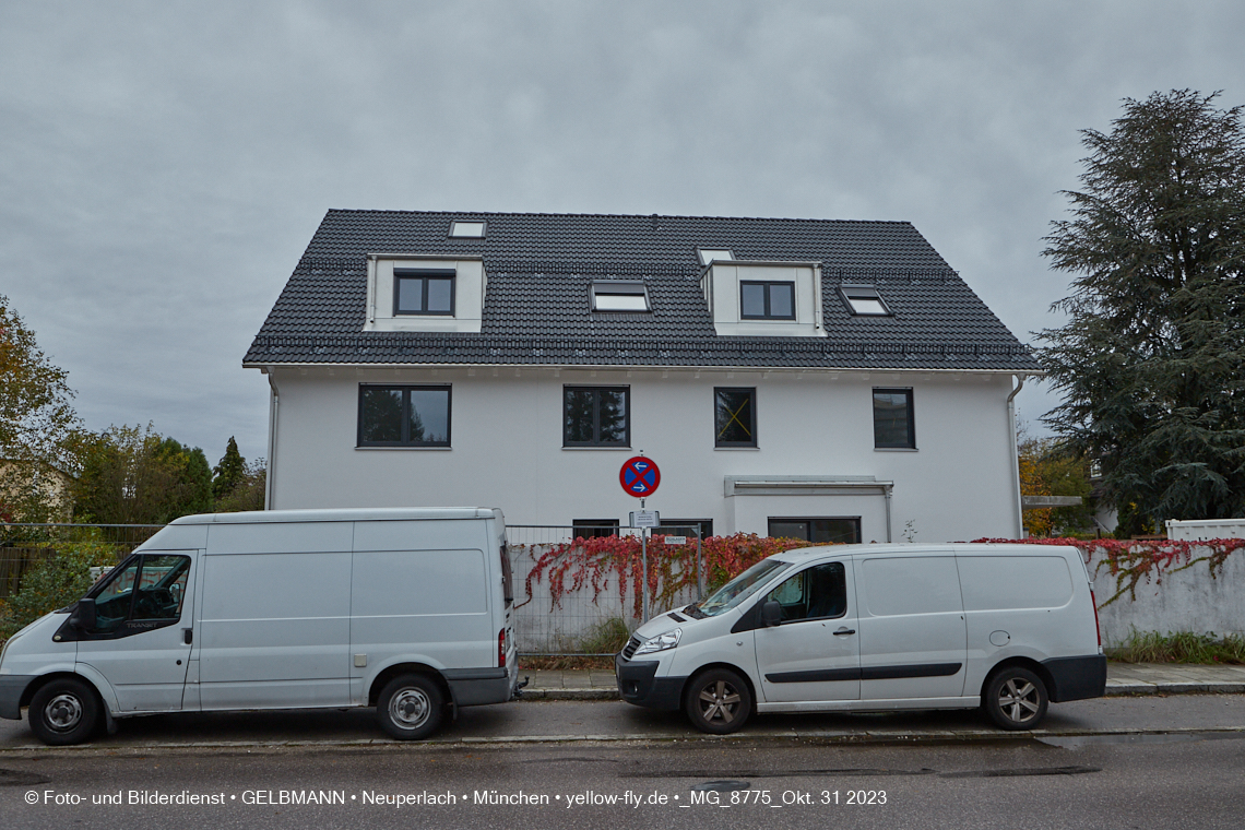 31.10.2023 - Baustelle Niederalmstraße 16 und Hugo-Lang-Bogen in Neuperlach