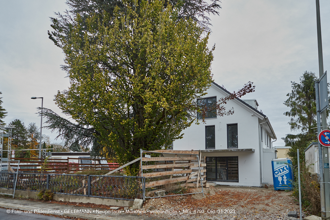 31.10.2023 - Baustelle Niederalmstraße 16 und Hugo-Lang-Bogen in Neuperlach