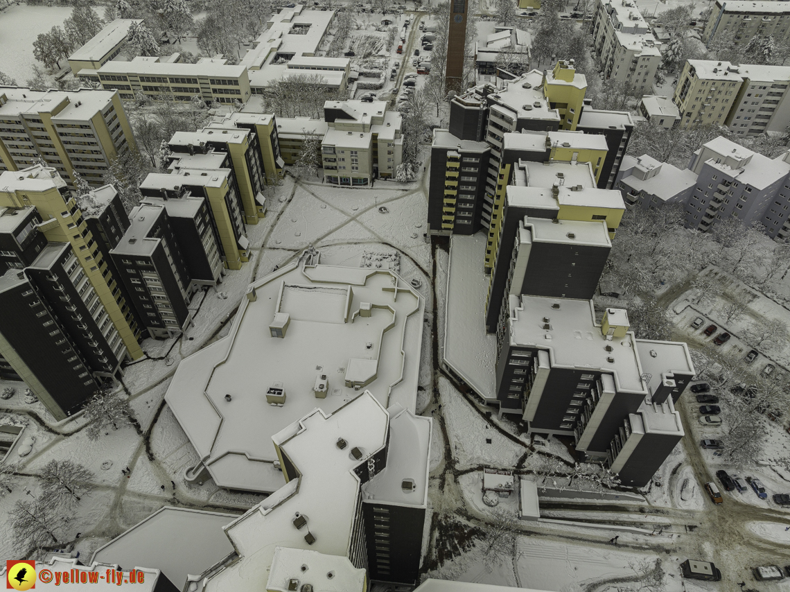 05.12.2021 - Karl-Marx-Ring und Marx-Zentrum in Neuperlach