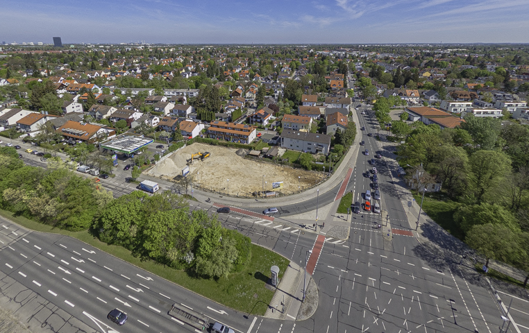 Heinrich-Wieland_Strasse_Corinthstrasse_in_Neuperlach_Photographed_by_Gelbmann_G0015536.jpg