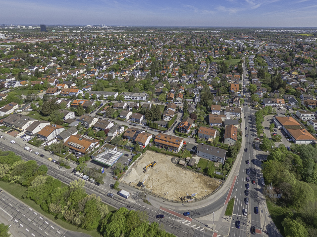 Heinrich-Wieland_Strasse_Corinthstrasse_in_Neuperlach_Photographed_by_Gelbmann_G0015541.jpg