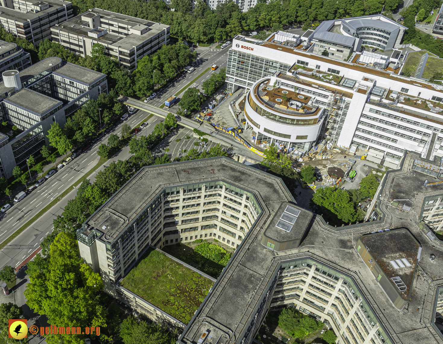 30.05.2024 - das ehemalige Allianzbürohaus ist jetzt BOSCH in Neuperlach und Umgebung 30.05.2024 - das ehemalige Allianzbürohaus ist jetzt BOSCH in Neuperlach und Umgebung