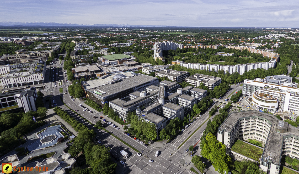 30.05.2024 - das ehemalige Allianzbürohaus ist jetzt BOSCH in Neuperlach und Umgebung 30.05.2024 - das ehemalige Allianzbürohaus ist jetzt BOSCH in Neuperlach und Umgebung