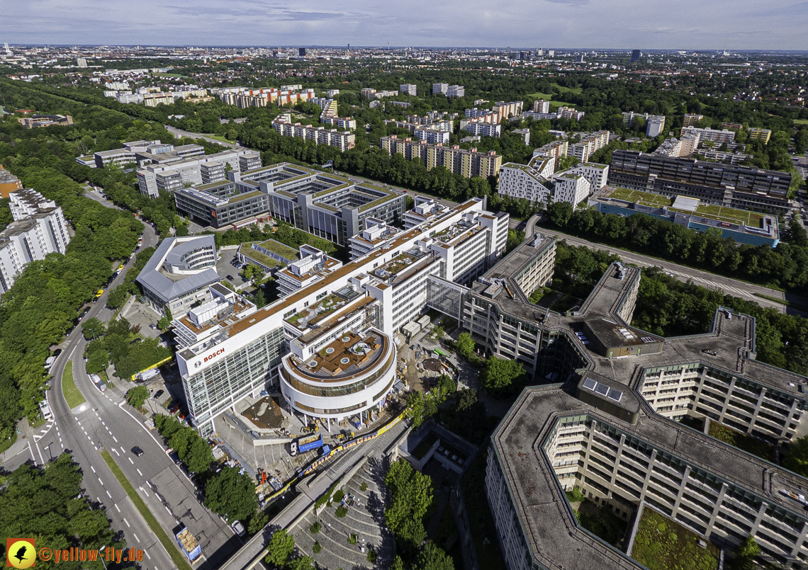 30.05.2024 - das ehemalige Allianzbürohaus ist jetzt BOSCH in Neuperlach und Umgebung 30.05.2024 - das ehemalige Allianzbürohaus ist jetzt BOSCH in Neuperlach und Umgebung