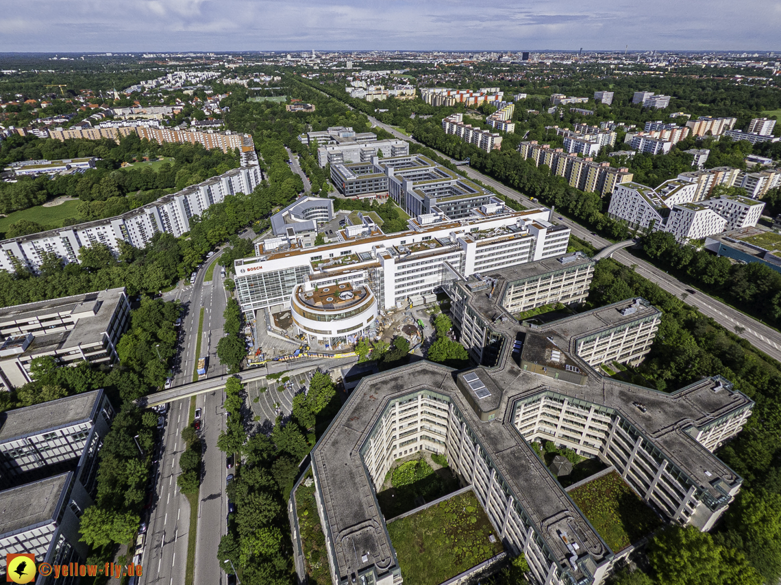 30.05.2024 - das ehemalige Allianzbürohaus ist jetzt BOSCH in Neuperlach und Umgebung 30.05.2024 - das ehemalige Allianzbürohaus ist jetzt BOSCH in Neuperlach und Umgebung