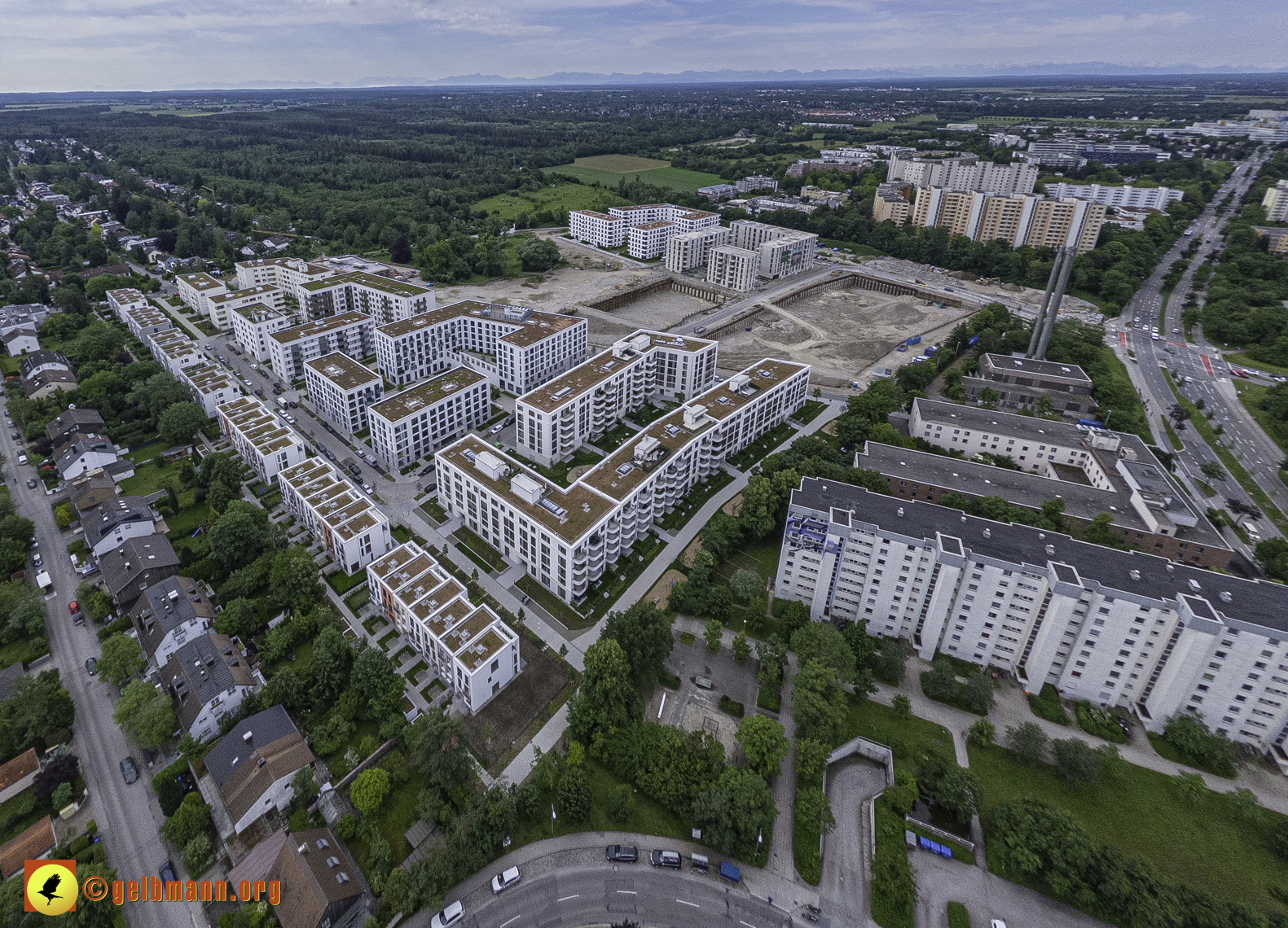 06.06.2024 - Luftbilder der Baustelle Alexisquartier und Pandion Verde in Neuperlach