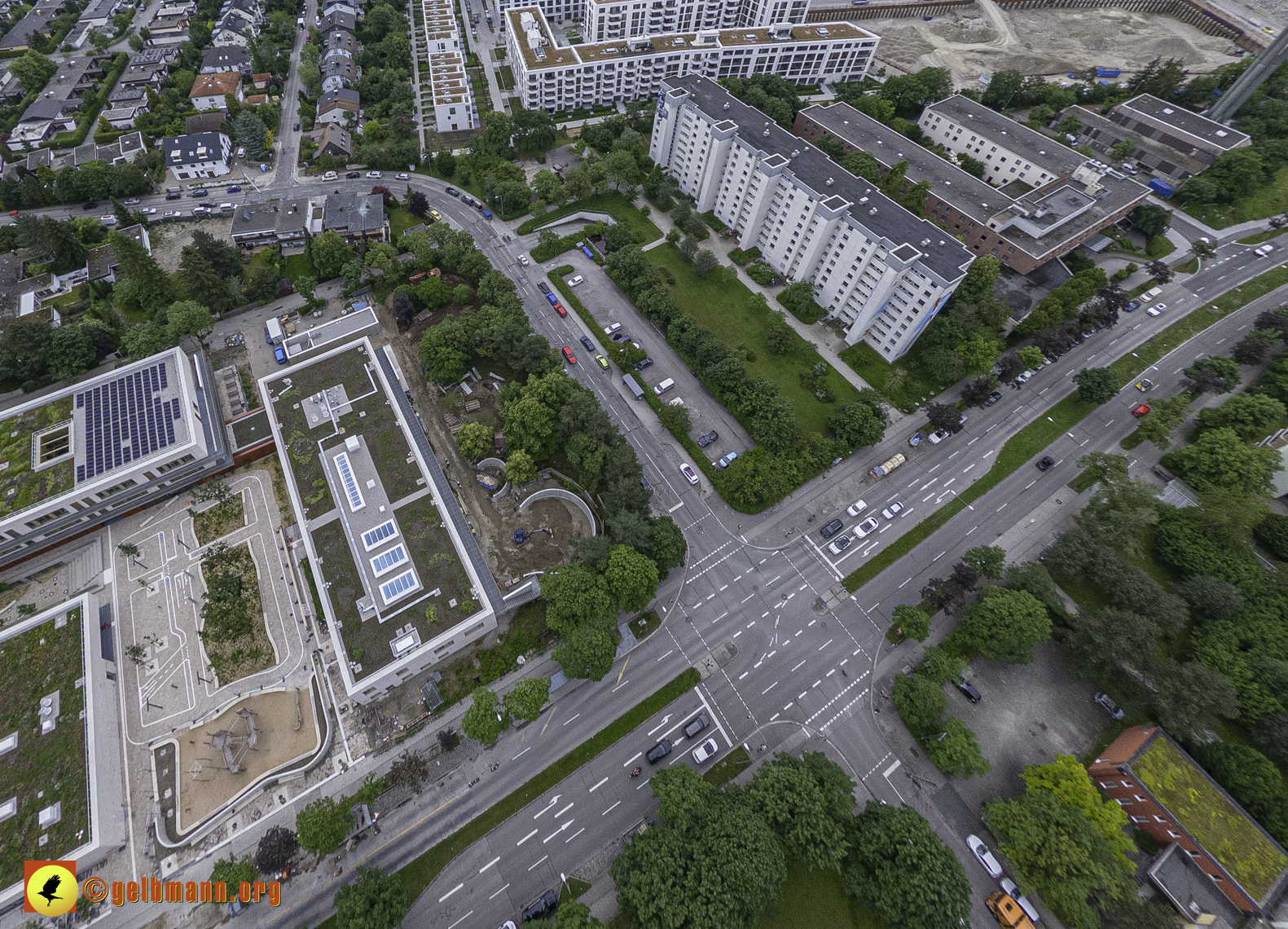 06.06.2024 - Luftbilder der Baustelle Grundschule_am_Karl-Marx-Ring in Neuperlach