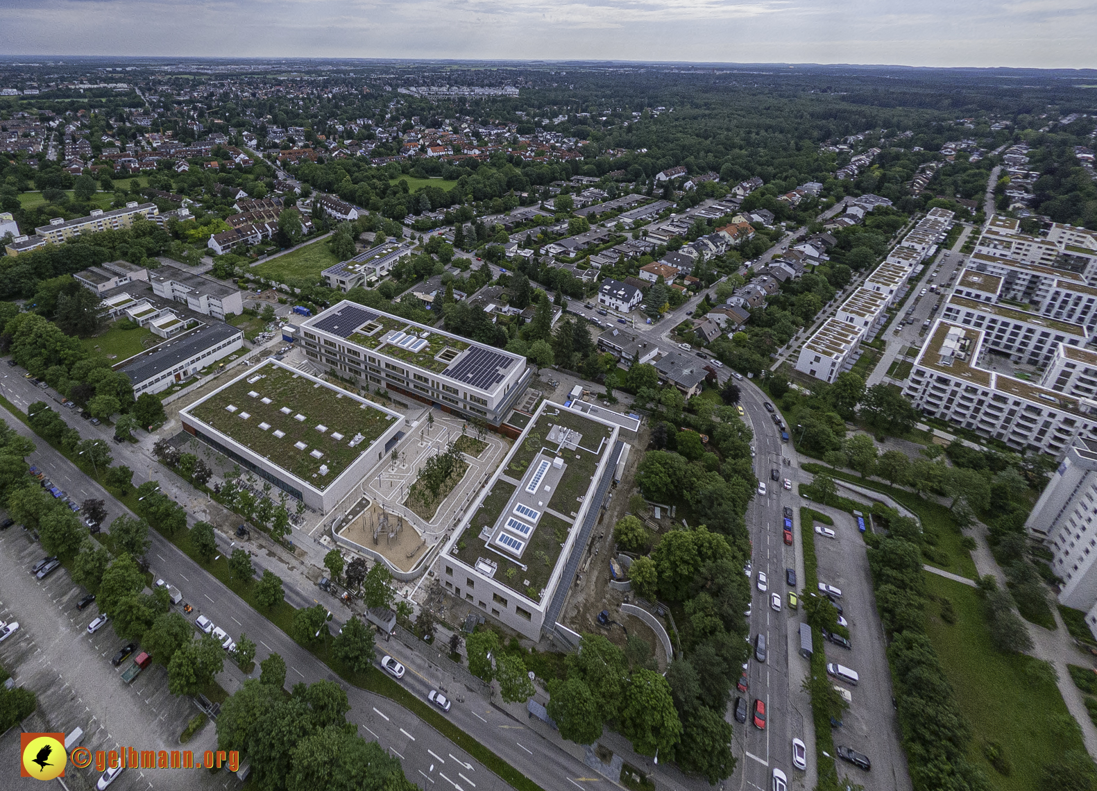 06.06.2024 - Luftbilder der Baustelle Grundschule_am_Karl-Marx-Ring in Neuperlach