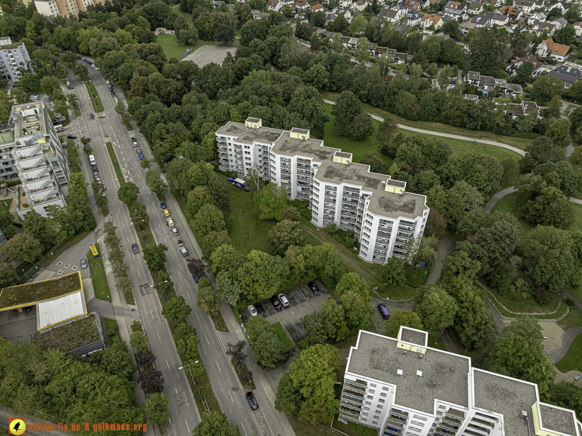 13.09.2024 - das Marx-Zentrum und Wohnanlage am Karl-Marx-Ring 52-62