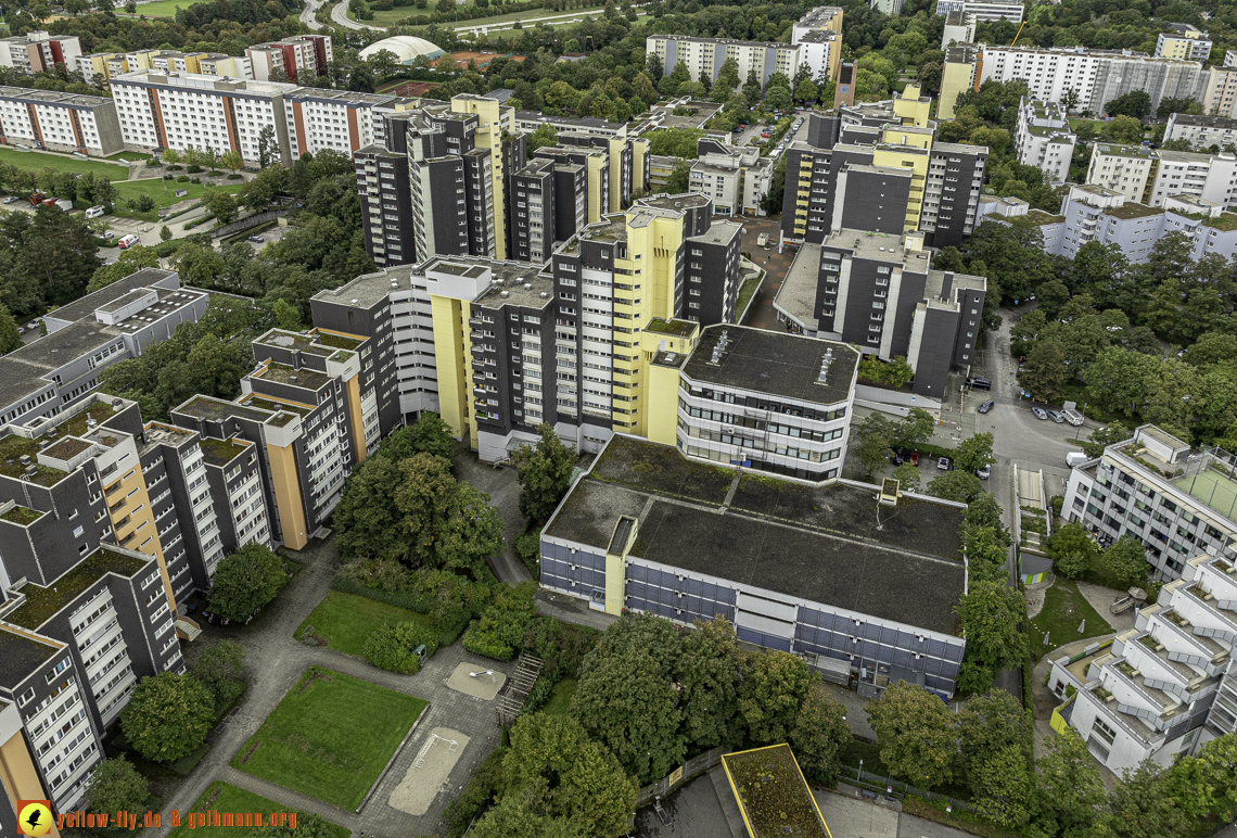 13.09.2024 - das Marx-Zentrum und Wohnanlage am Karl-Marx-Ring 52-62