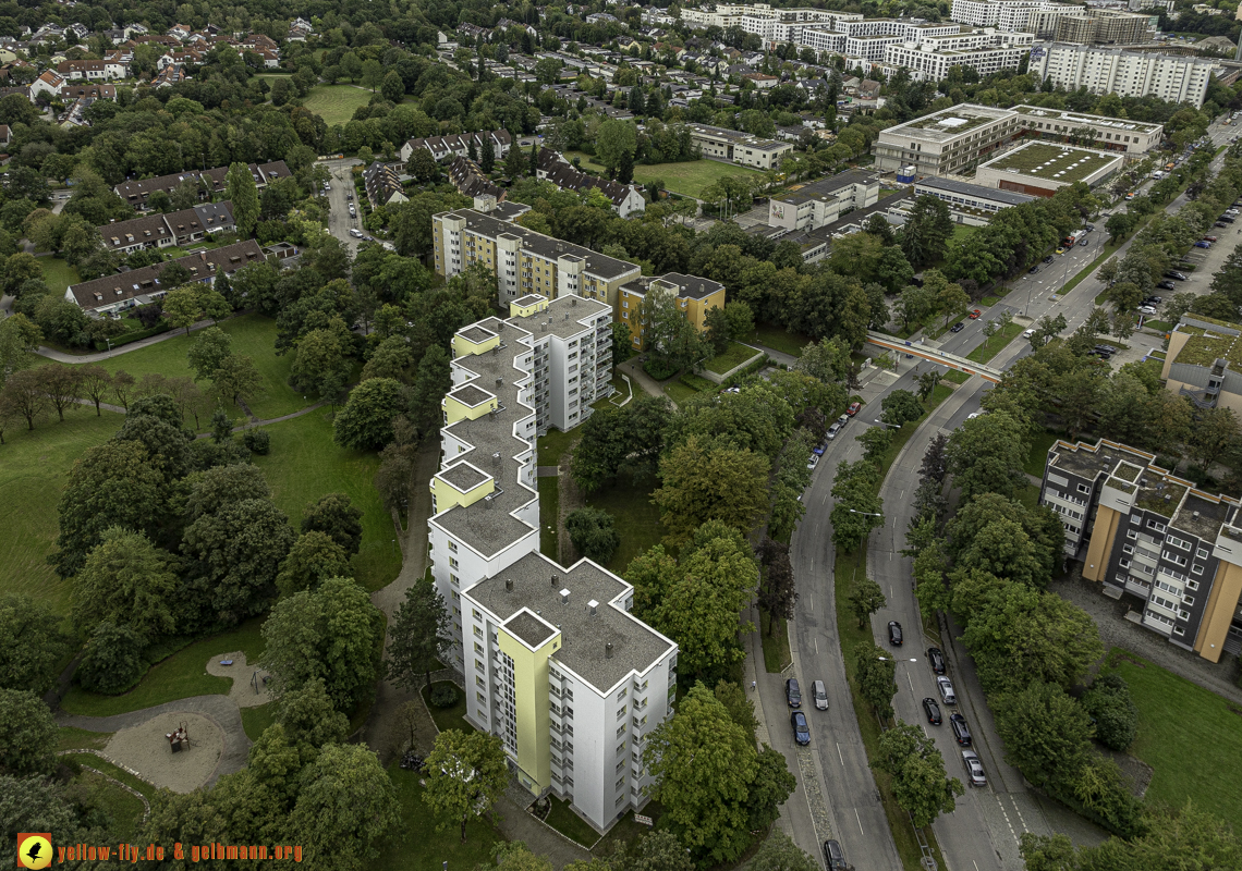 13.09.2024 - das Marx-Zentrum und Wohnanlage am Karl-Marx-Ring 52-62