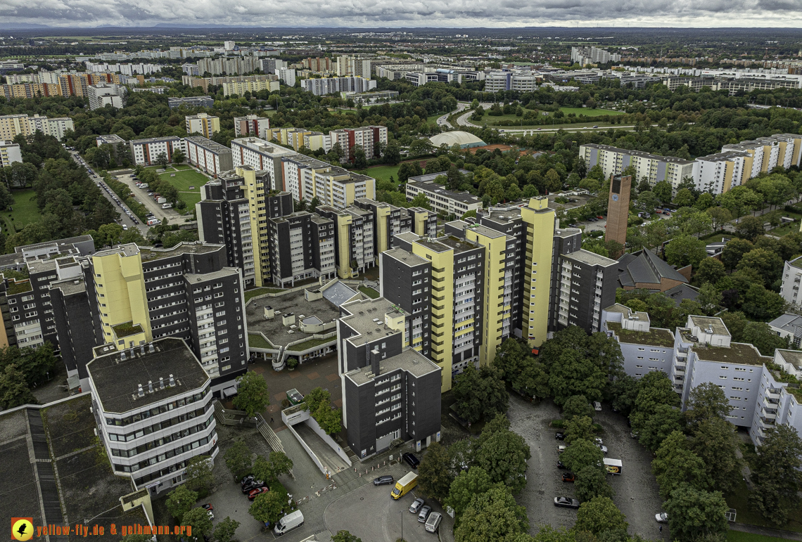 13.09.2024 - das Marx-Zentrum und Wohnanlage am Karl-Marx-Ring 52-62