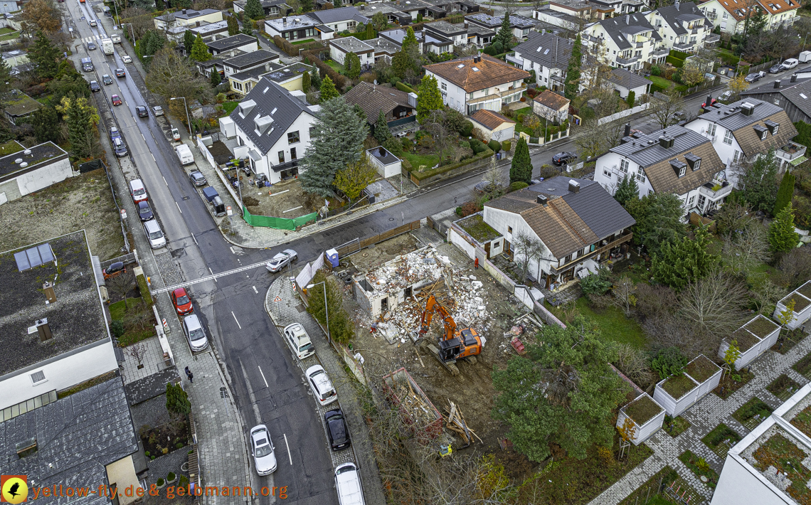 26.11.2024 - Abriss der Niederalmstraße 25 in Neuperlach