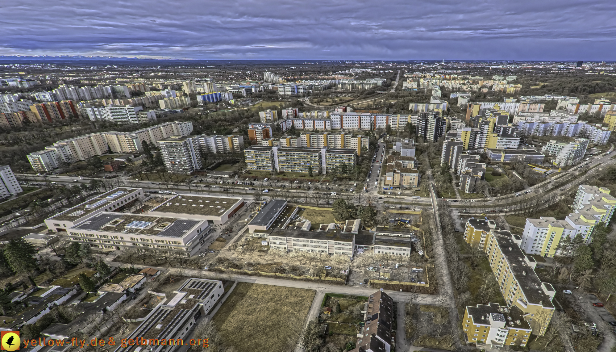 27.02.2025 - Abriss der Grundschule am Karl-Marx-Ring in Neuperlach