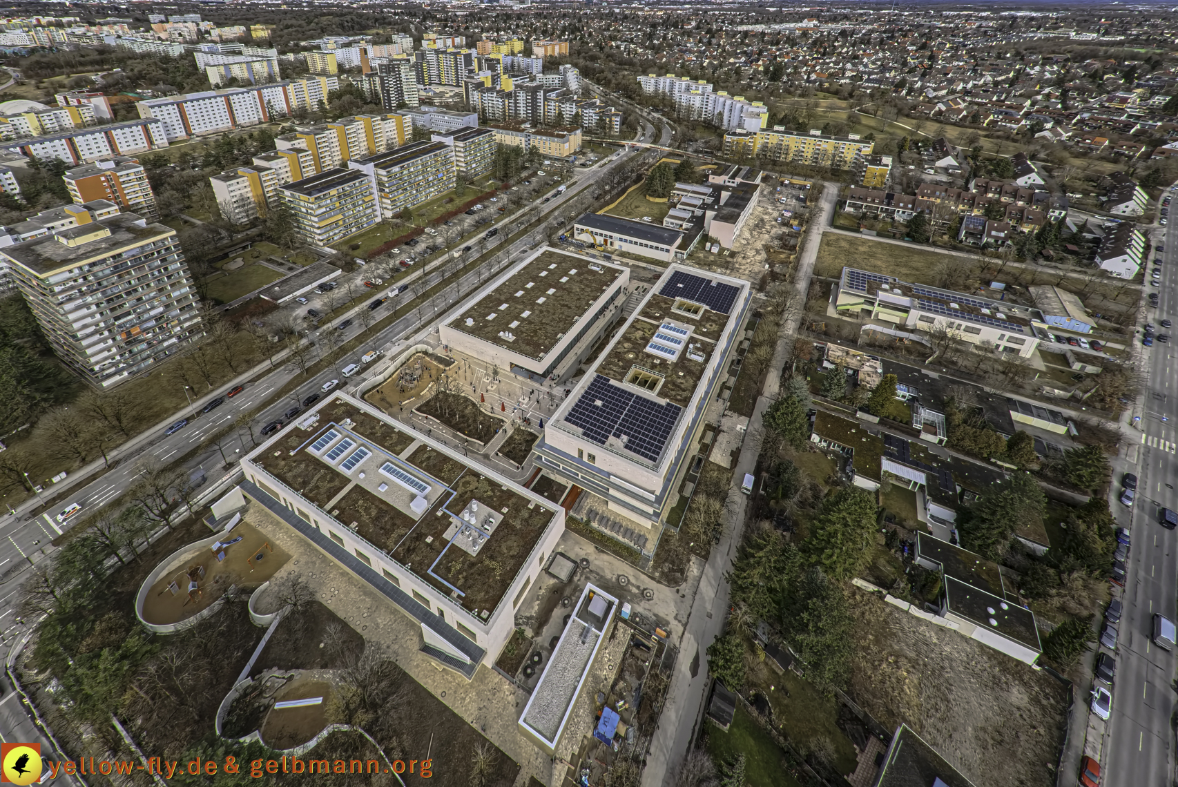 27.02.2025 - Abriss der Grundschule am Karl-Marx-Ring in Neuperlach