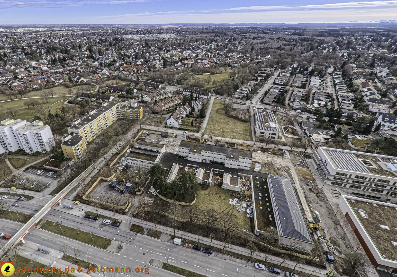 27.02.2025 - Abriss der Grundschule am Karl-Marx-Ring in Neuperlach