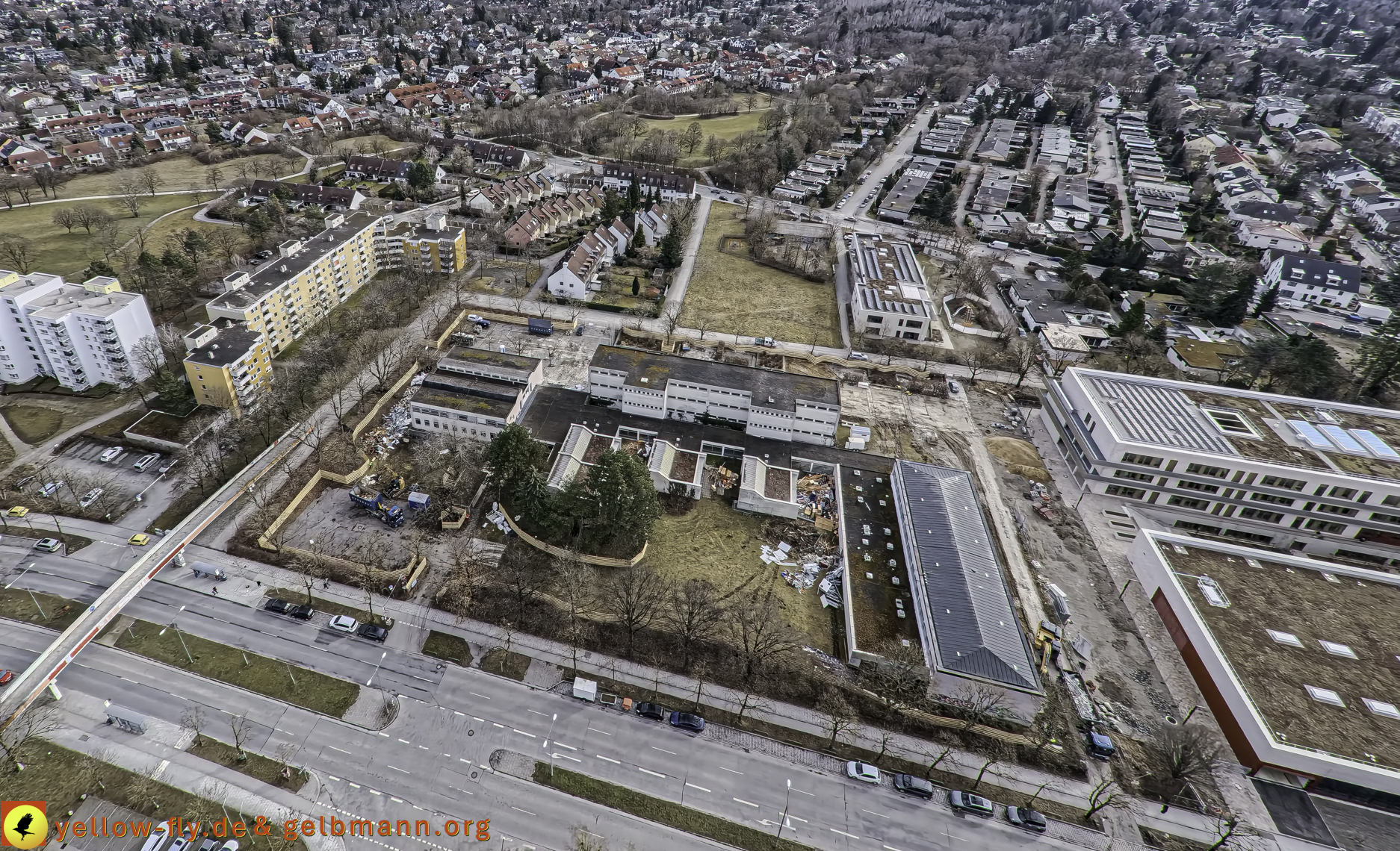 27.02.2025 - Abriss der Grundschule am Karl-Marx-Ring in Neuperlach