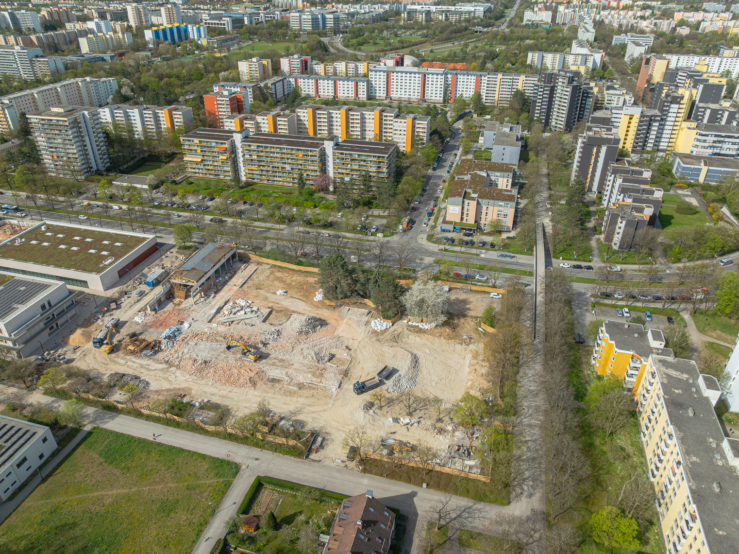 16.04.2025 - Grundschule am Karl-Marx-Ring in Neuperlach