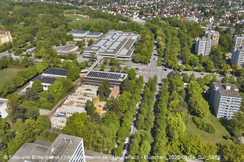 29.04.2025 - Abrissbaustelle Kindergarten an der Heinrich-Wieland-Strasse in Neuperlach