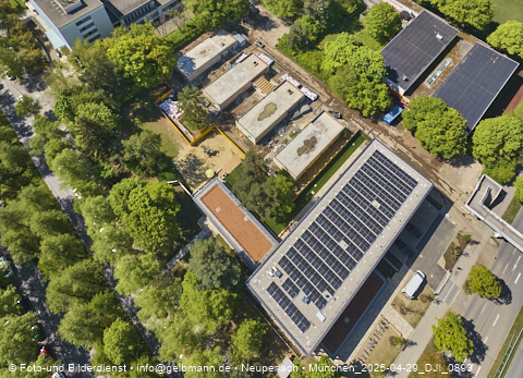 29.04.2025 - Abrissbaustelle Kindergarten an der Heinrich-Wieland-Strasse in Neuperlach