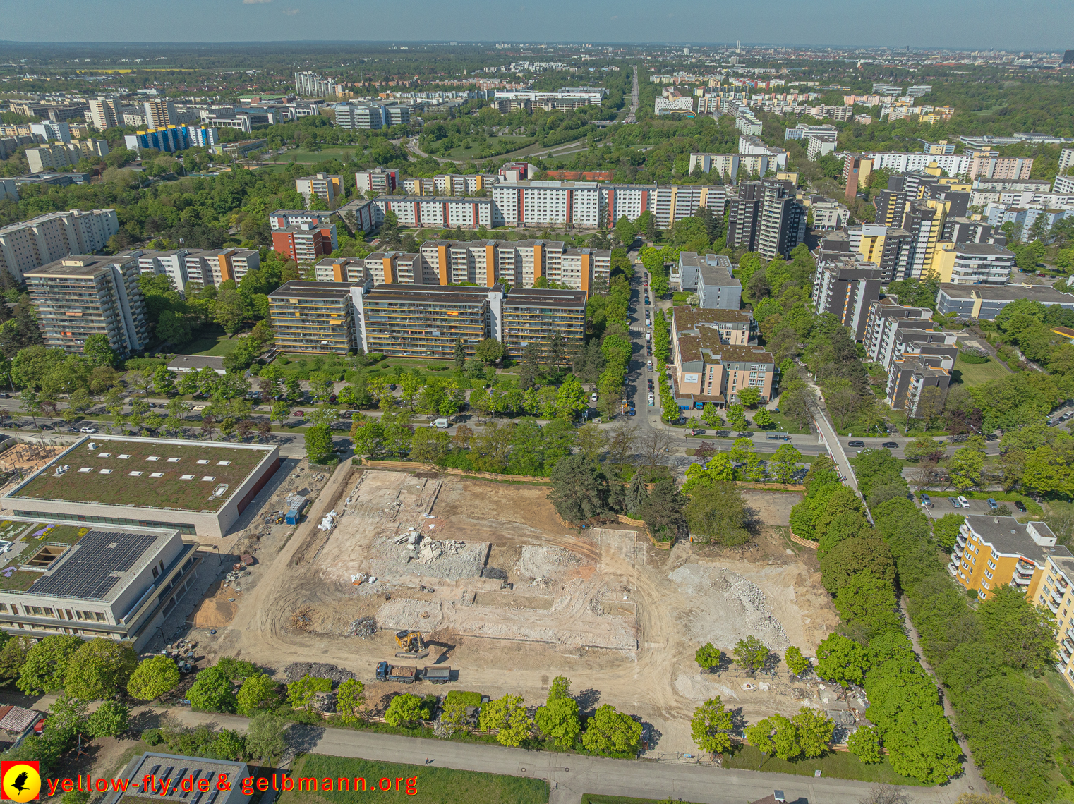 29.04.2025 - Abriss der Grundschule am Karl-Marx-Ring