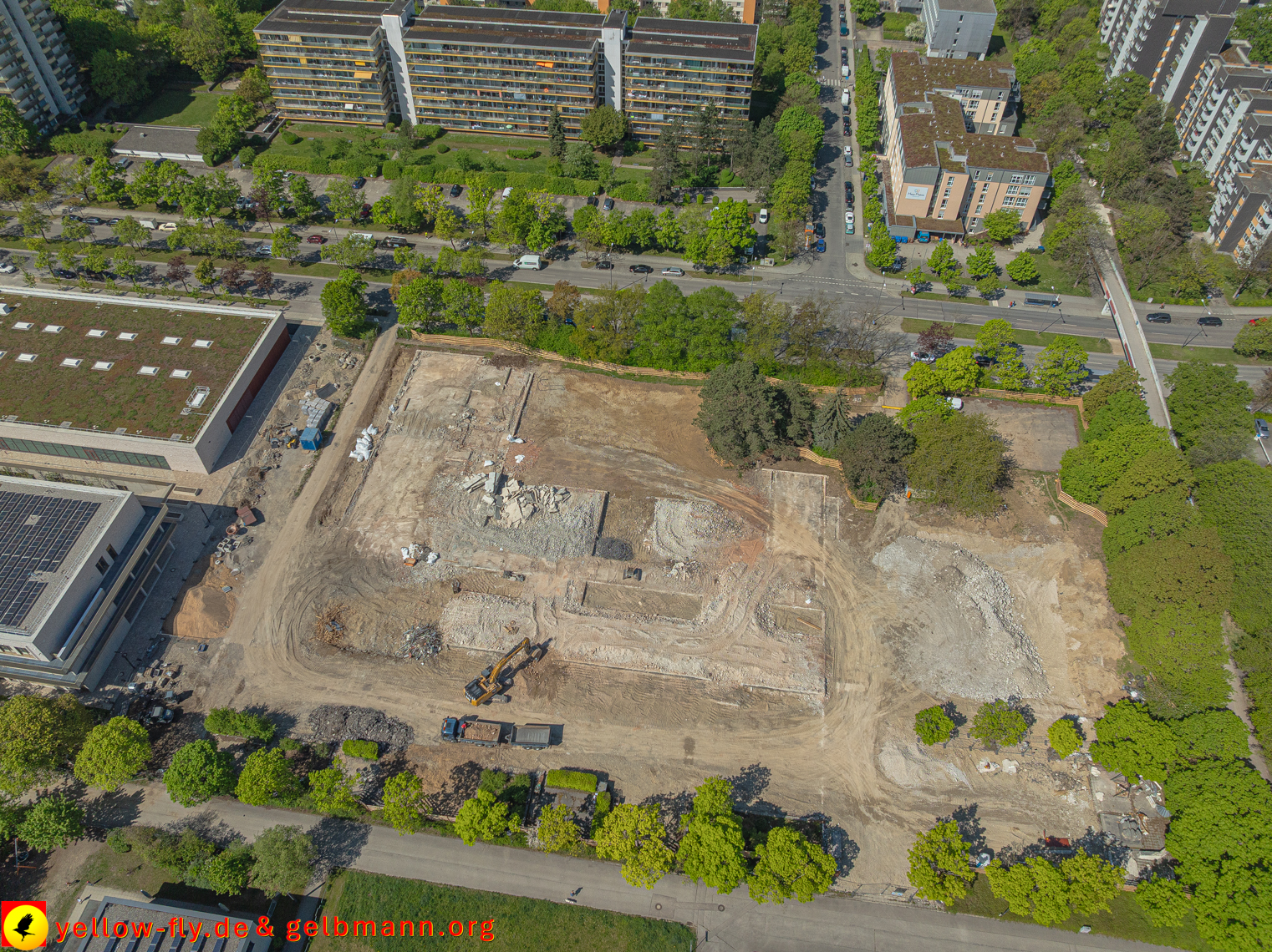 29.04.2025 - Abriss der Grundschule am Karl-Marx-Ring