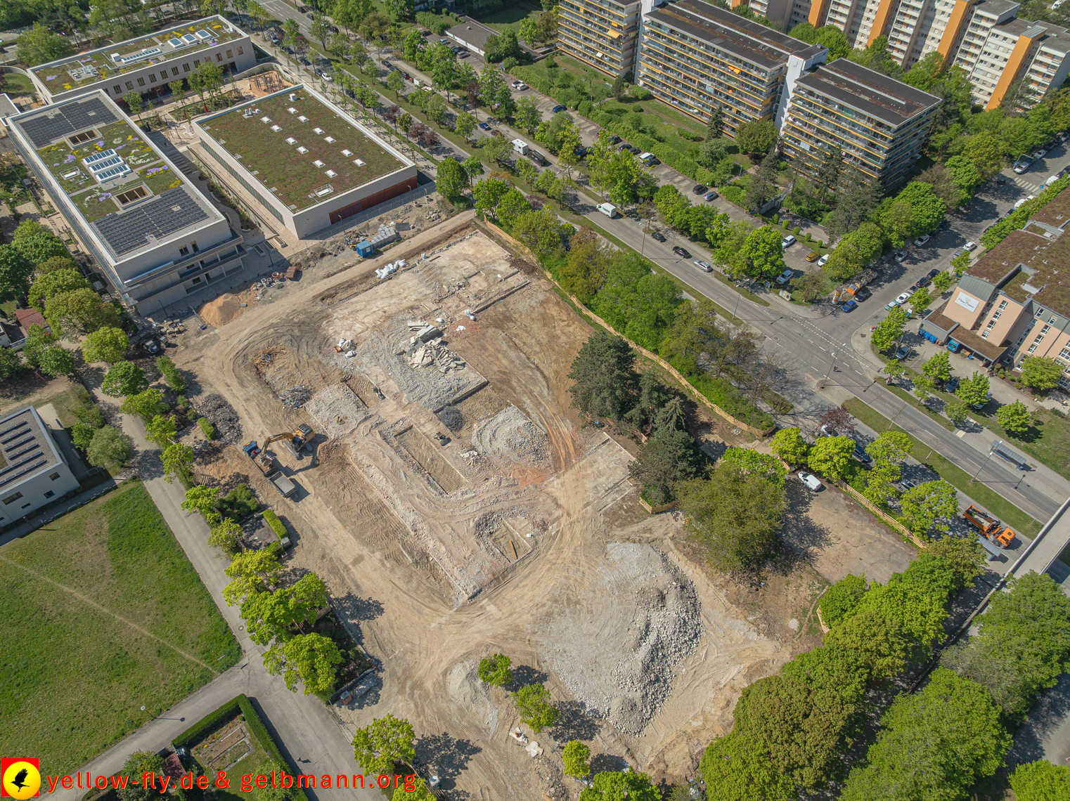 29.04.2025 - Abriss der Grundschule am Karl-Marx-Ring