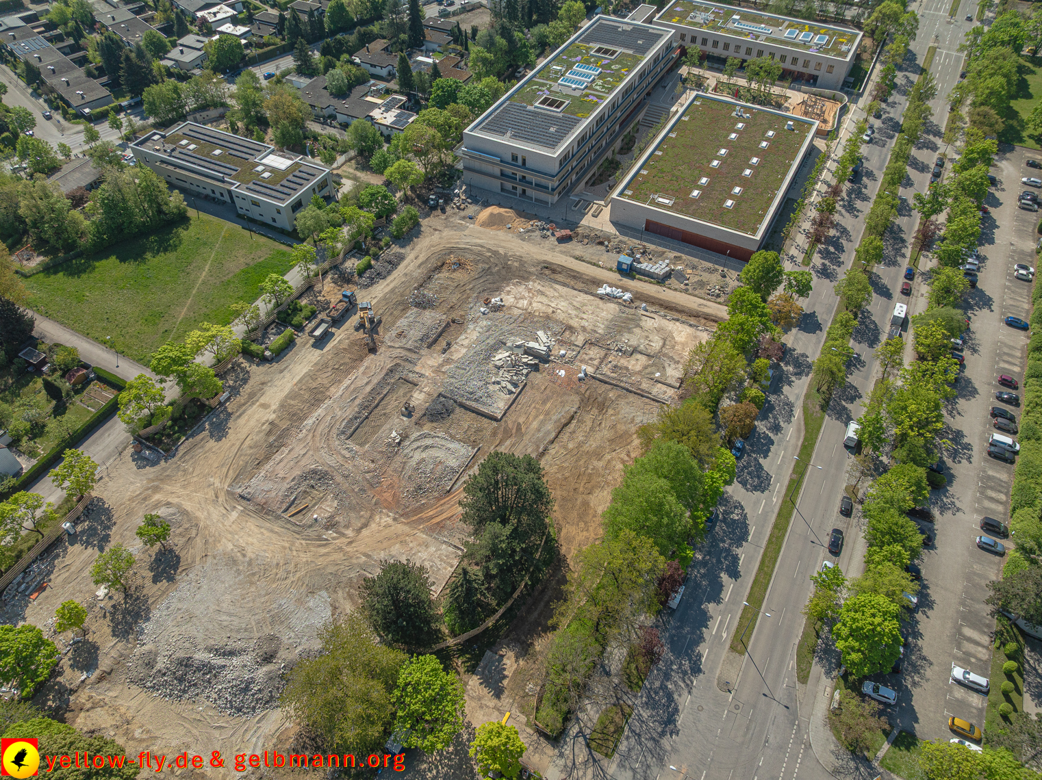 29.04.2025 - Abriss der Grundschule am Karl-Marx-Ring