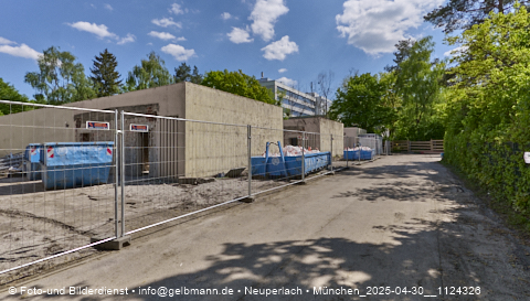 30.04.2025 - Abrissbaustelle Kindergarten an der Heinrich-Wieland-Strasse in Neuperlach