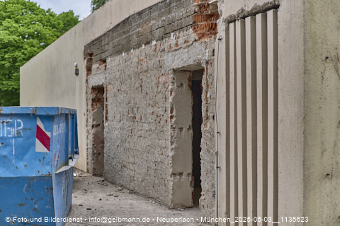 05.05.2025 - Abrissbaustelle Kindergarten an der Heinrich-Wieland-Strasse in Neuperlach