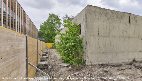 07.05.2025 - Abrissbaustelle Kindergarten an der Heinrich-Wieland-Strasse in Neuperlach
