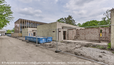 07.05.2025 - Abrissbaustelle Kindergarten an der Heinrich-Wieland-Strasse in Neuperlach