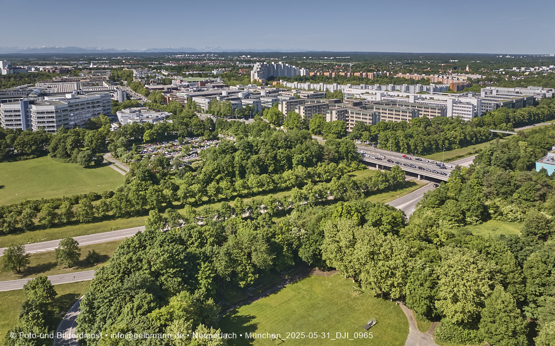 30.05.2025 - Blick über die Ständler zum Wohnring Neuperlach 30.05.2025 - Blick über die Ständler zum Wohnring Neuperlach