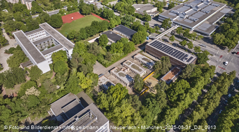30.05.2025 - Abrissbaustelle Kindergarten an der Heinrich-Wieland-Strasse in Neuperlach