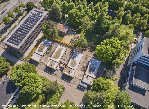 30.05.2025 - Abrissbaustelle Kindergarten an der Heinrich-Wieland-Strasse in Neuperlach