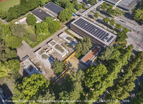 30.05.2025 - Abrissbaustelle Kindergarten an der Heinrich-Wieland-Strasse in Neuperlach