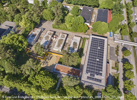 30.05.2025 - Abrissbaustelle Kindergarten an der Heinrich-Wieland-Strasse in Neuperlach