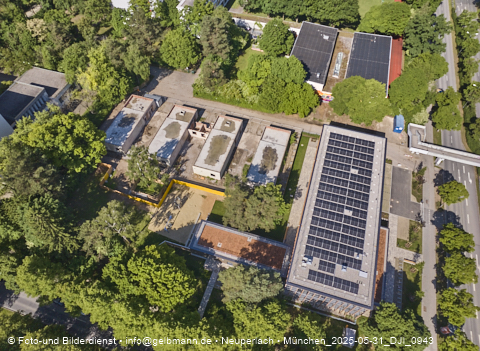 30.05.2025 - Abrissbaustelle Kindergarten an der Heinrich-Wieland-Strasse in Neuperlach