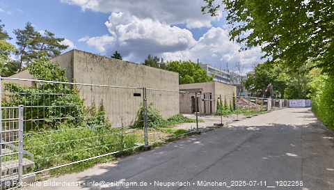 11.07.2025 - Abrissbaustelle Kindergarten an der Heinrich-Wieland-Strasse in Neuperlach
