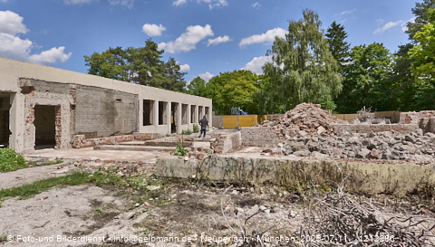 11.07.2025 - Abrissbaustelle Kindergarten an der Heinrich-Wieland-Strasse in Neuperlach