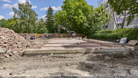 11.07.2025 - Abrissbaustelle Kindergarten an der Heinrich-Wieland-Strasse in Neuperlach