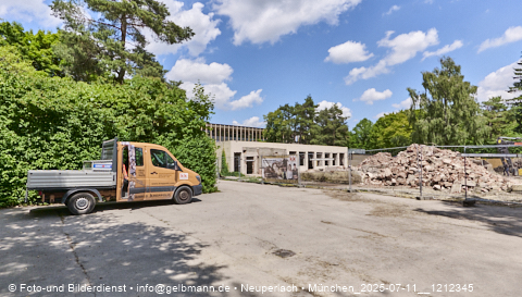 11.07.2025 - Abrissbaustelle Kindergarten an der Heinrich-Wieland-Strasse in Neuperlach