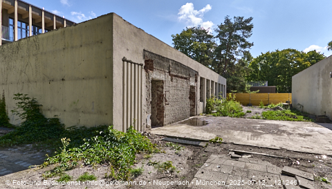 12.07.2025 - Abrissbaustelle Kindergarten an der Heinrich-Wieland-Strasse in Neuperlach
