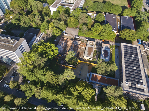 14.07.2025 - Abrissarbeiten des alten Kindergartens an der Heinrich-Wieland-Straße 3 in Neuperlach