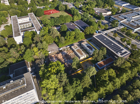 14.07.2025 - Abrissarbeiten des alten Kindergartens an der Heinrich-Wieland-Straße 3 in Neuperlach