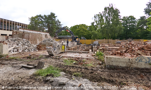 17.07.2025 - Abrissbaustelle Kindergarten an der Heinrich-Wieland-Strasse in Neuperlach