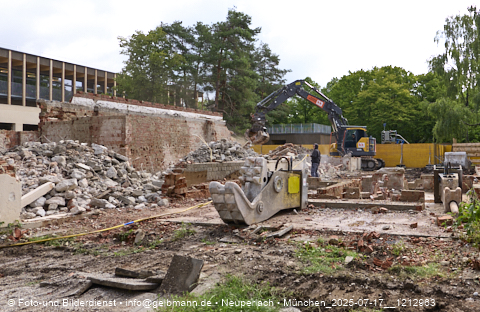 17.07.2025 - Abrissbaustelle Kindergarten an der Heinrich-Wieland-Strasse in Neuperlach