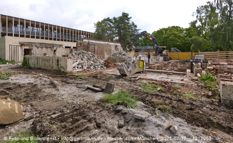 17.07.2025 - Abrissbaustelle Kindergarten an der Heinrich-Wieland-Strasse in Neuperlach